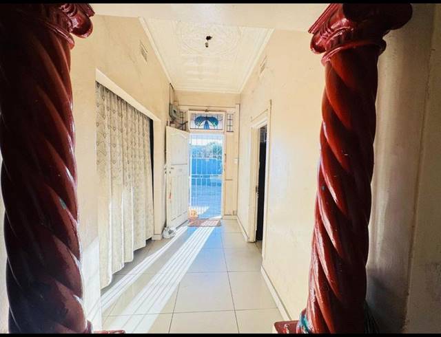 3 BEDROOM HOUSE FOR SALE IN REGENTS PARK